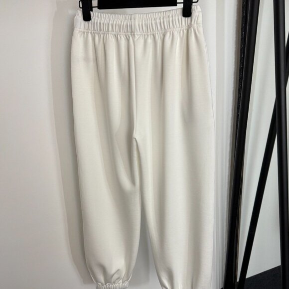 ALO Yoga White Casual sportswear - Picture 4 of 9